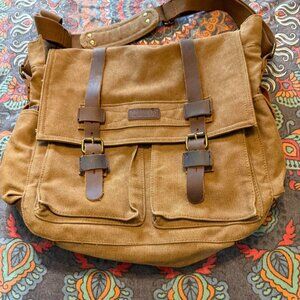 vintage canvas messenger bag with interior pockets